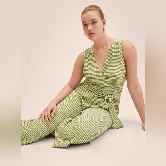 🔥Last 2🔥MANGO Ginghem jumpsuit - Picture 2 of 5